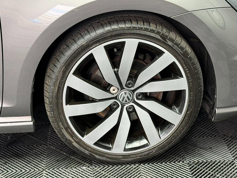 Volkswagen Golf 2.0 TDI BlueMotion Tech R-Line Edition Euro 6 (s/s) 5dr 5dr Manual 2026