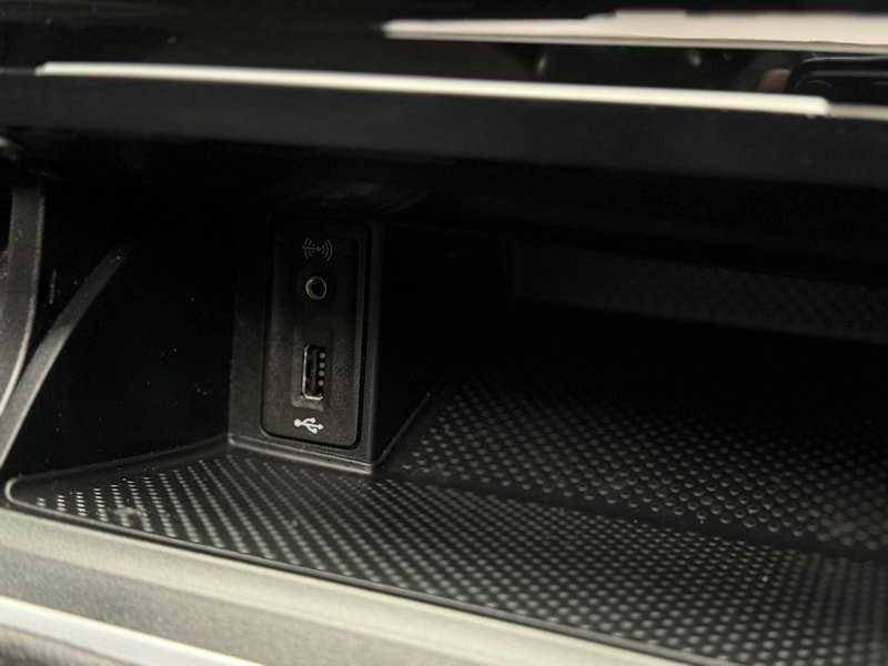 Volkswagen Golf 2.0 TDI BlueMotion Tech R-Line Edition Euro 6 (s/s) 5dr 5dr Manual 2026