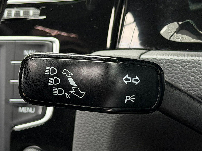 Volkswagen Golf 2.0 TDI BlueMotion Tech R-Line Edition Euro 6 (s/s) 5dr 5dr Manual 2026