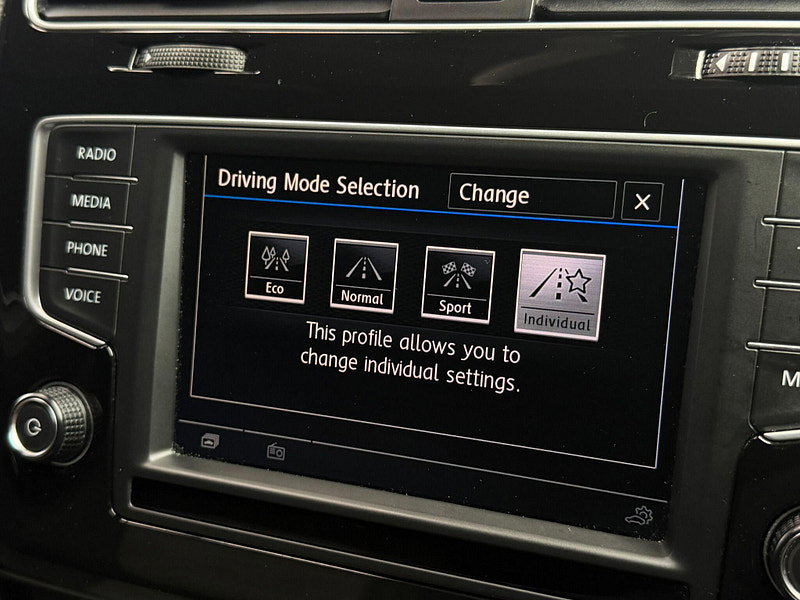 Volkswagen Golf 2.0 TDI BlueMotion Tech R-Line Edition Euro 6 (s/s) 5dr 5dr Manual 2026