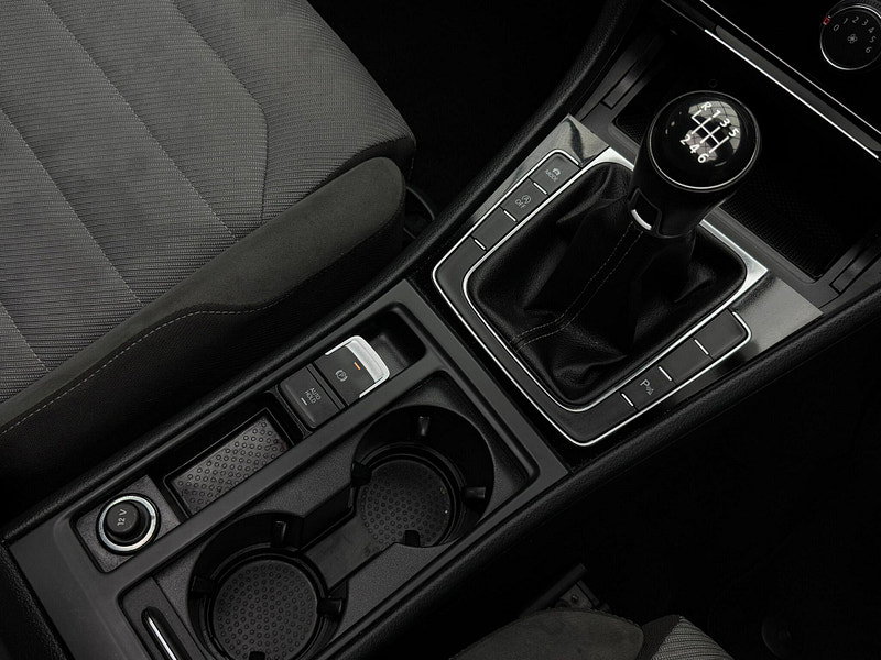 Volkswagen Golf 2.0 TDI BlueMotion Tech R-Line Edition Euro 6 (s/s) 5dr 5dr Manual 2026