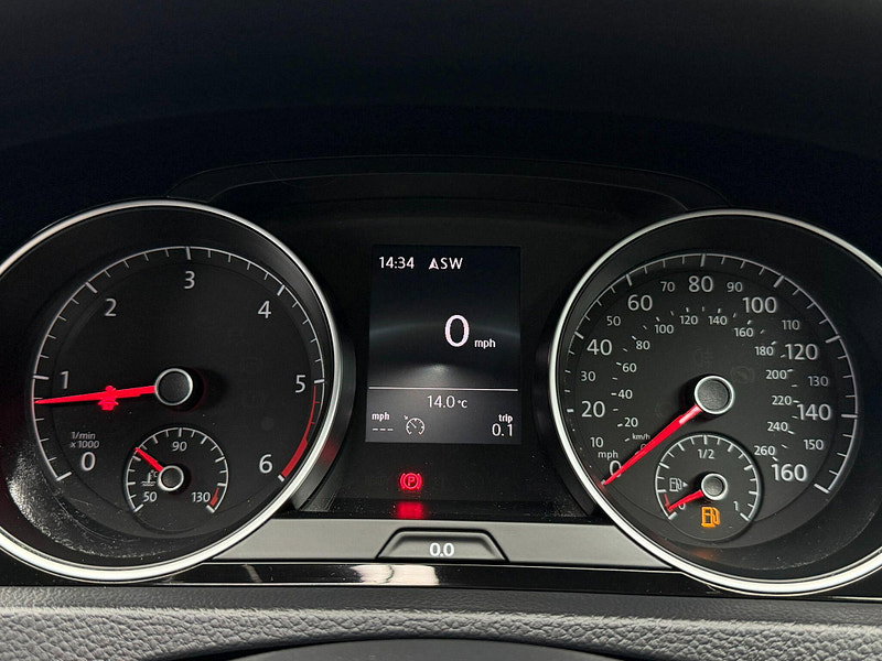 Volkswagen Golf 2.0 TDI BlueMotion Tech R-Line Edition Euro 6 (s/s) 5dr 5dr Manual 2026