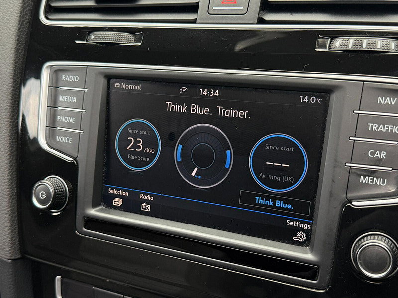 Volkswagen Golf 2.0 TDI BlueMotion Tech R-Line Edition Euro 6 (s/s) 5dr 5dr Manual 2026