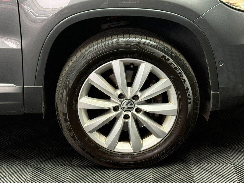 Volkswagen Tiguan 2.0 TDI BlueMotion Tech Match DSG 4WD Euro 5 (s/s) 5dr 5dr Automatic 2025