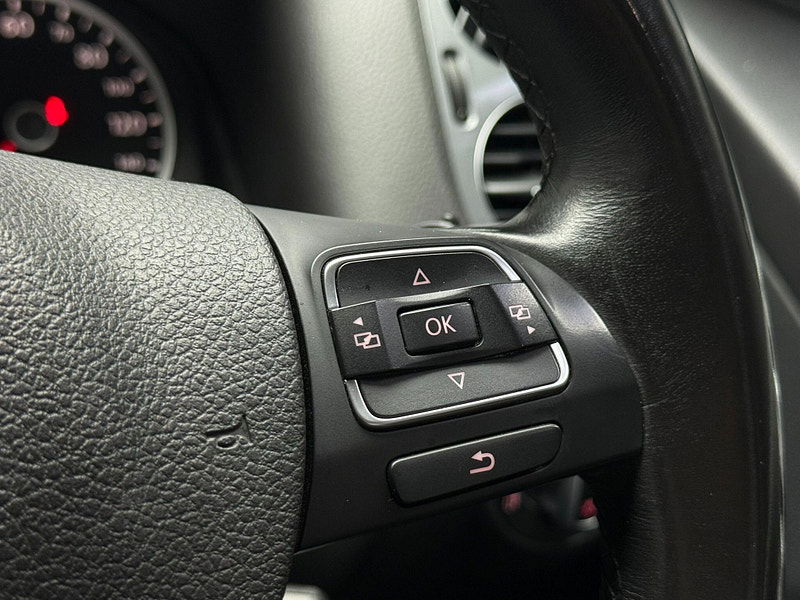 Volkswagen Tiguan 2.0 TDI BlueMotion Tech Match DSG 4WD Euro 5 (s/s) 5dr 5dr Automatic 2025