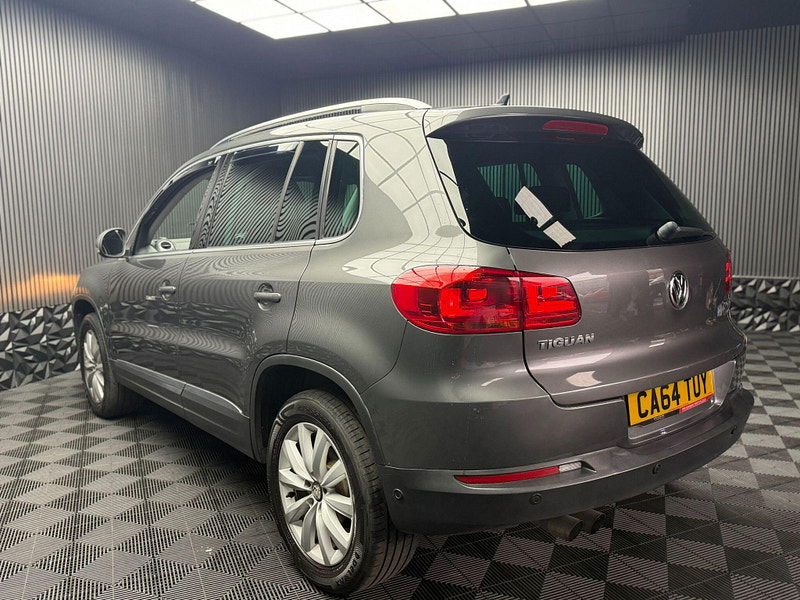 Volkswagen Tiguan 2.0 TDI BlueMotion Tech Match DSG 4WD Euro 5 (s/s) 5dr 5dr Automatic 2025