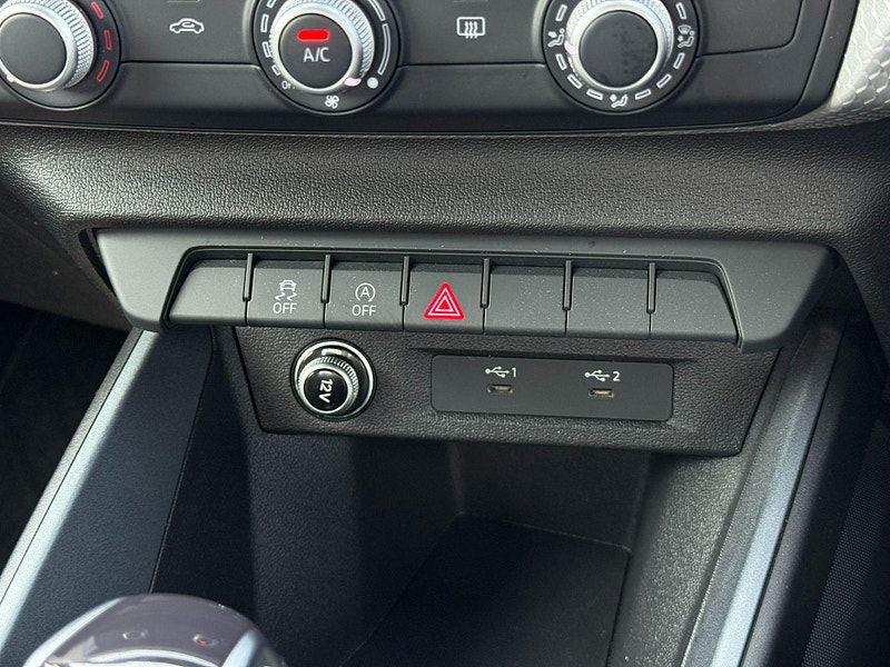 Audi A1 1.0 TFSI 25 S line Sportback S Tronic Euro 6 (s/s) 5dr 5dr Automatic 2026