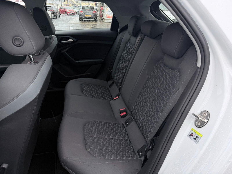 Audi A1 1.5 TFSI 35 Sport Sportback Euro 6 (s/s) 5dr 5dr Manual 2026