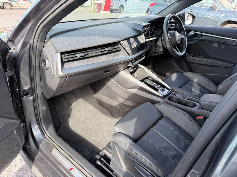 Audi A3 1.0 TFSI 30 S line Sportback S Tronic Euro 6 (s/s) 5dr 5dr Automatic 2026