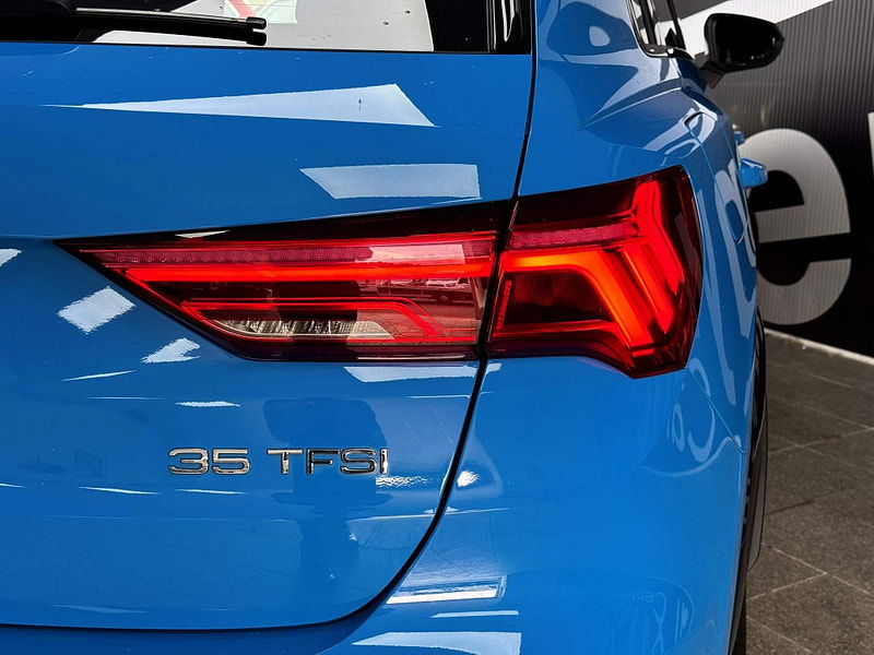 Audi Q3 1.5 TFSI CoD 35 Black Edition Euro 6 (s/s) 5dr 5dr Manual 2026