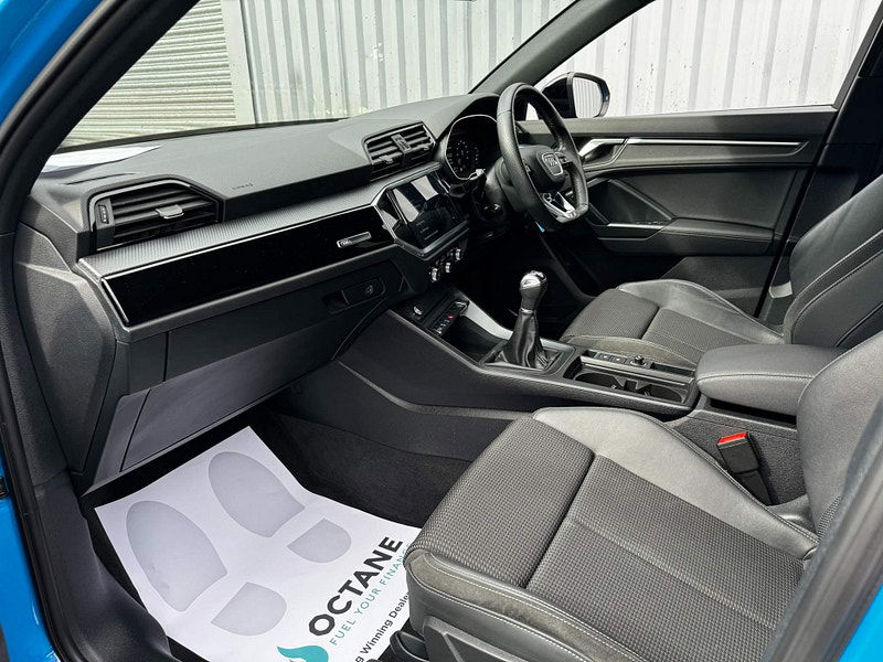 Audi Q3 1.5 TFSI CoD 35 Black Edition Euro 6 (s/s) 5dr 5dr Manual 2026