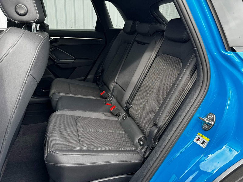 Audi Q3 1.5 TFSI CoD 35 Black Edition Euro 6 (s/s) 5dr 5dr Manual 2026