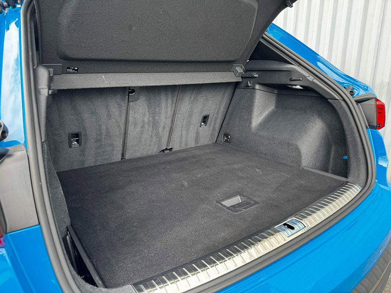 Audi Q3 1.5 TFSI CoD 35 Black Edition Euro 6 (s/s) 5dr 5dr Manual 2026