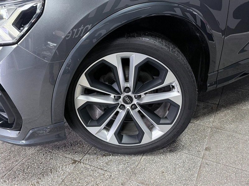 Audi Q3 1.5 TFSI CoD 35 Black Edition S Tronic Euro 6 (s/s) 5dr 5dr Automatic 2026