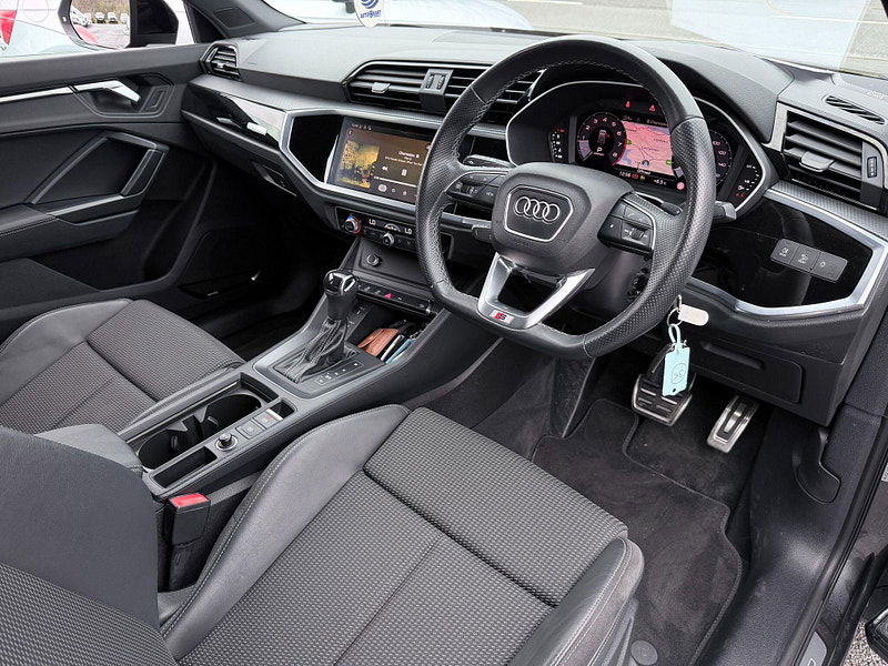 Audi Q3 1.5 TFSI CoD 35 Black Edition S Tronic Euro 6 (s/s) 5dr 5dr Automatic 2026