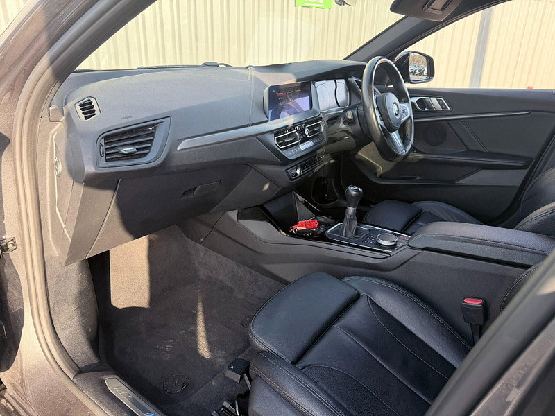 BMW 1 Series 1.5 118i M Sport Euro 6 (s/s) 5dr 5dr Manual 2026