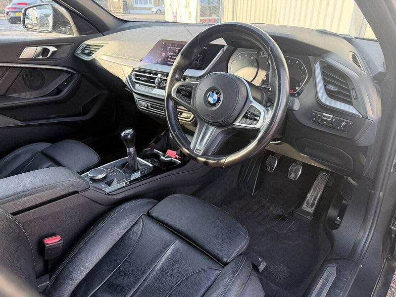 BMW 1 Series 1.5 118i M Sport Euro 6 (s/s) 5dr 5dr Manual 2026