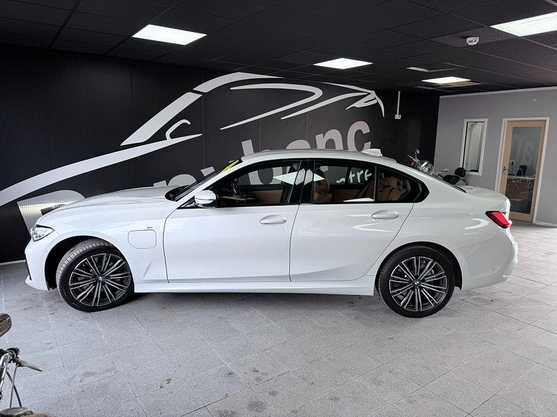 BMW 3 Series 2.0 330e 12kWh M Sport Auto Euro 6 (s/s) 4dr 4dr Automatic 2026