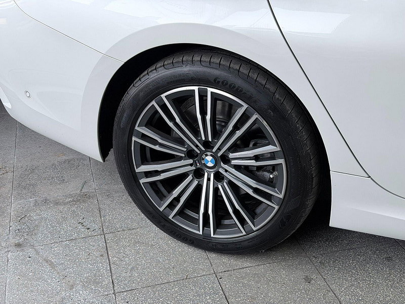 BMW 3 Series 2.0 330e 12kWh M Sport Auto Euro 6 (s/s) 4dr 4dr Automatic 2026