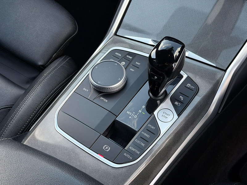 BMW 3 Series 2.0 330e 12kWh M Sport Pro Edition Auto Euro 6 (s/s) 4dr 4dr Automatic 2026