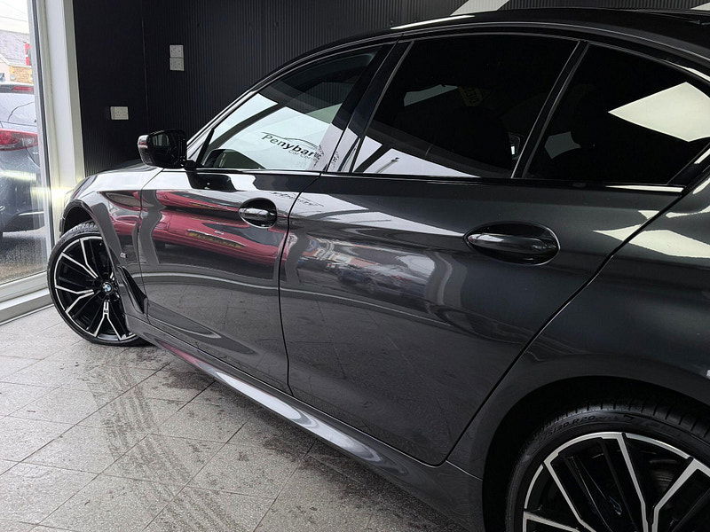 BMW 5 Series 2.0 520d MHT M Sport Steptronic Euro 6 (s/s) 4dr 4dr Automatic 2026