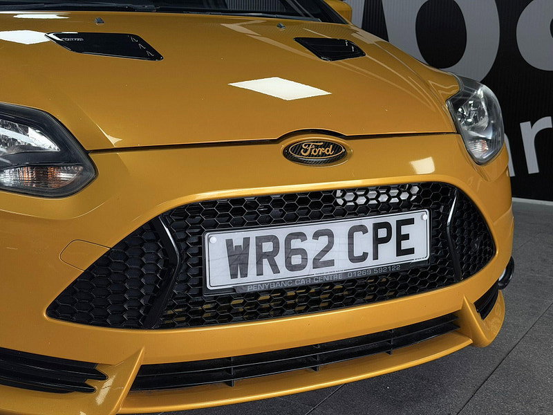 Ford Focus 2.0T EcoBoost ST-2 Euro 5 (s/s) 5dr 5dr Manual 2026
