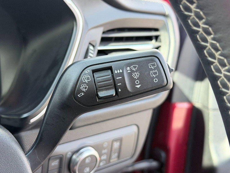 Ford Kuga 2.5 Duratec 14.4kWh Vignale CVT Euro 6 (s/s) 5dr 5dr Automatic 2026