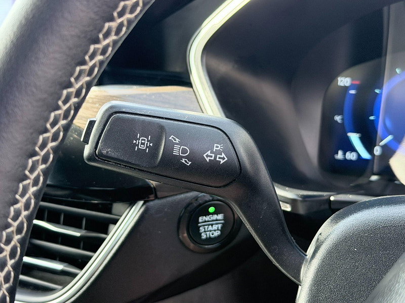 Ford Kuga 2.5 Duratec 14.4kWh Vignale CVT Euro 6 (s/s) 5dr 5dr Automatic 2026