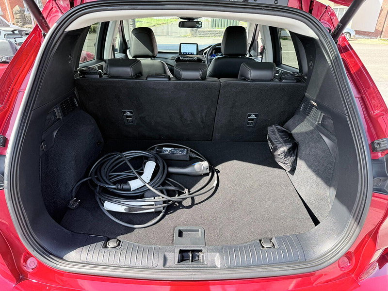 Ford Kuga 2.5 Duratec 14.4kWh Vignale CVT Euro 6 (s/s) 5dr 5dr Automatic 2026