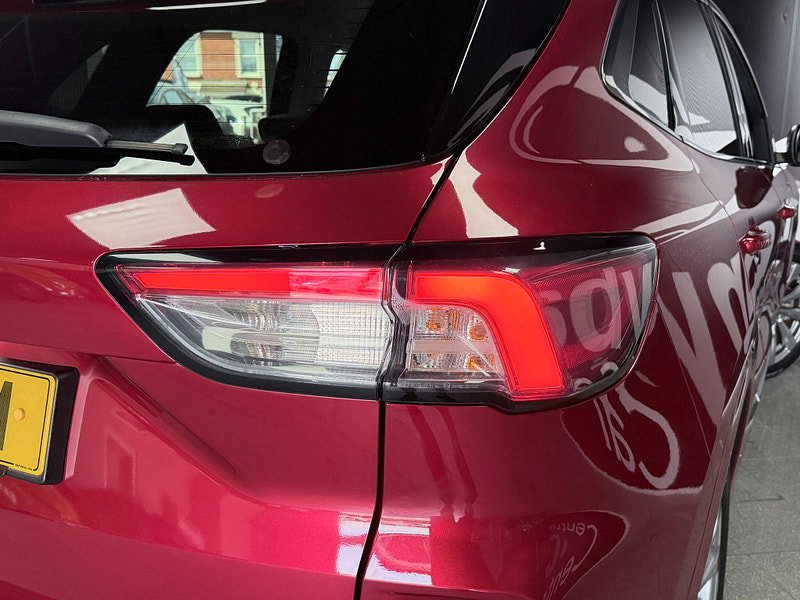 Ford Kuga 2.5 Duratec 14.4kWh Vignale CVT Euro 6 (s/s) 5dr 5dr Automatic 2026