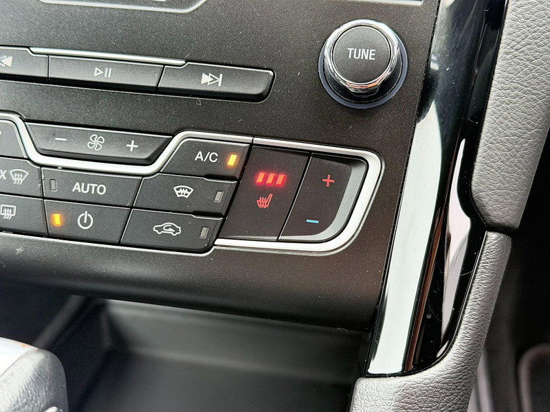 Ford Mondeo 2.0 TiVCT ST-Line Edition CVT Euro 6 (s/s) 4dr 4dr Automatic 2026