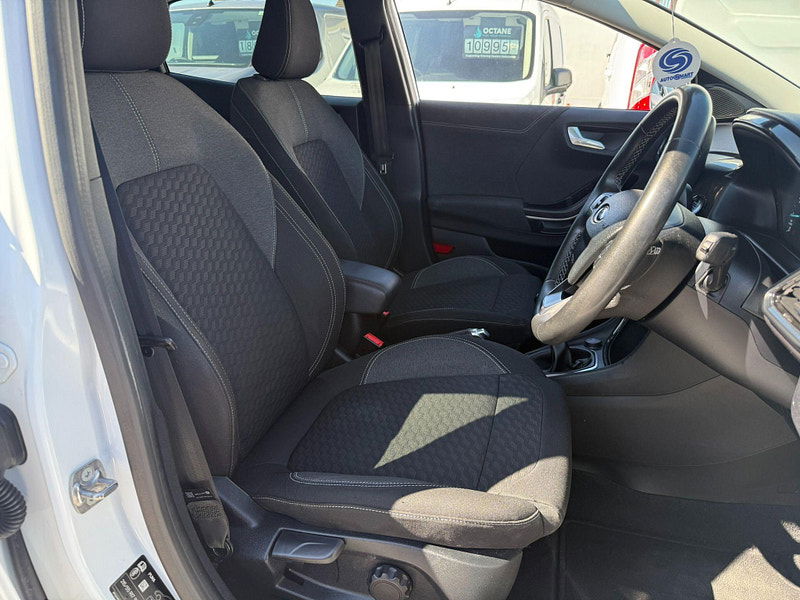 Ford Puma 1.0T EcoBoost MHEV Titanium Euro 6 (s/s) 5dr 5dr Manual 2026