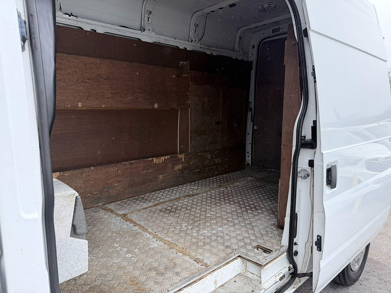 Ford Transit 2.2 TDCi 350 RWD L3 H3 3dr 3dr Manual 2026