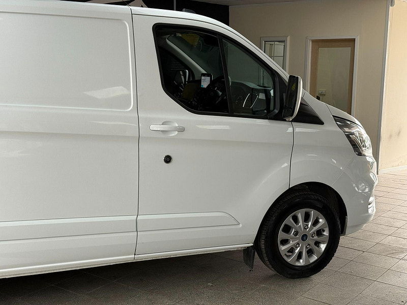 Ford Transit Custom 2.0 300 EcoBlue Limited L2 H1 Euro 6 (s/s) 5dr 5dr Manual 2026