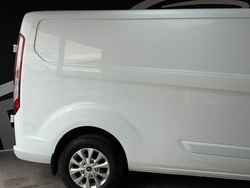 Ford Transit Custom 2.0 300 EcoBlue Limited L2 H1 Euro 6 (s/s) 5dr 5dr Manual 2026