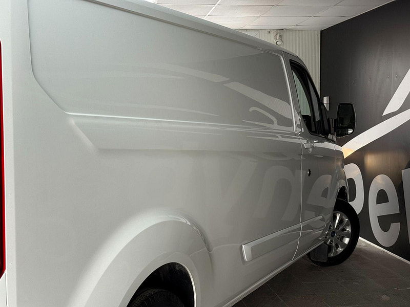 Ford Transit Custom 2.0 300 EcoBlue Limited L2 H1 Euro 6 (s/s) 5dr 5dr Manual 2026