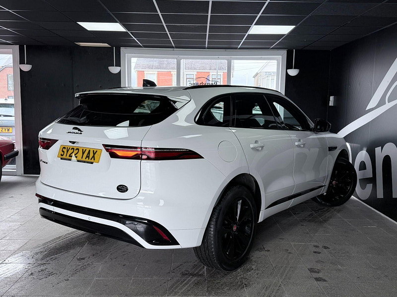 Jaguar F-PACE 2.0 D200 MHEV R-Dynamic Black Auto AWD Euro 6 (s/s) 5dr 5dr Automatic 2026