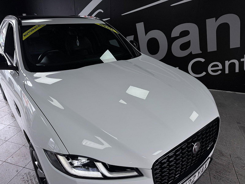 Jaguar F-PACE 2.0 D200 MHEV R-Dynamic Black Auto AWD Euro 6 (s/s) 5dr 5dr Automatic 2026