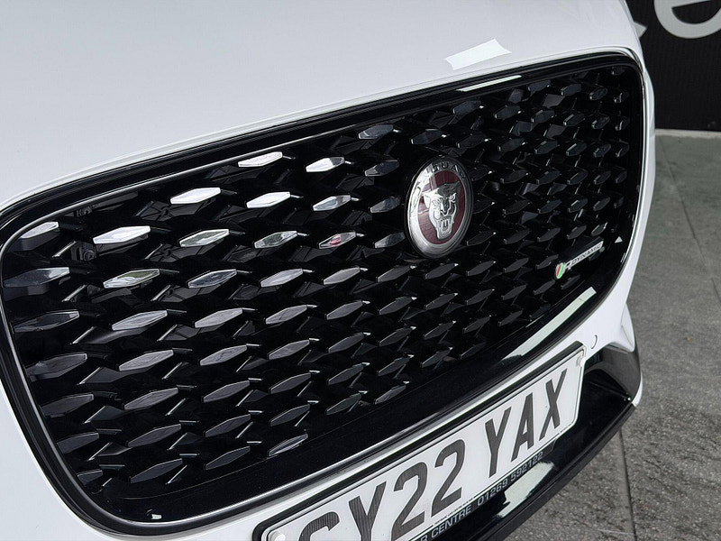 Jaguar F-PACE 2.0 D200 MHEV R-Dynamic Black Auto AWD Euro 6 (s/s) 5dr 5dr Automatic 2026