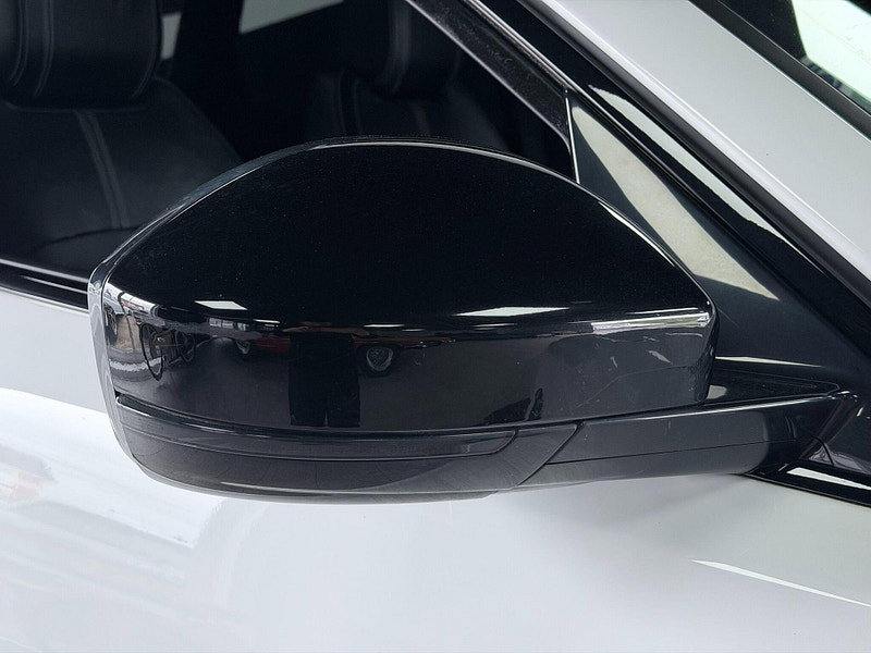 Jaguar F-PACE 2.0 D200 MHEV R-Dynamic Black Auto AWD Euro 6 (s/s) 5dr 5dr Automatic 2026