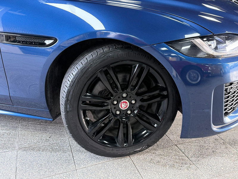 Jaguar XE 2.0 D200 MHEV R-Dynamic HSE Auto Euro 6 (s/s) 4dr 4dr Automatic 2026