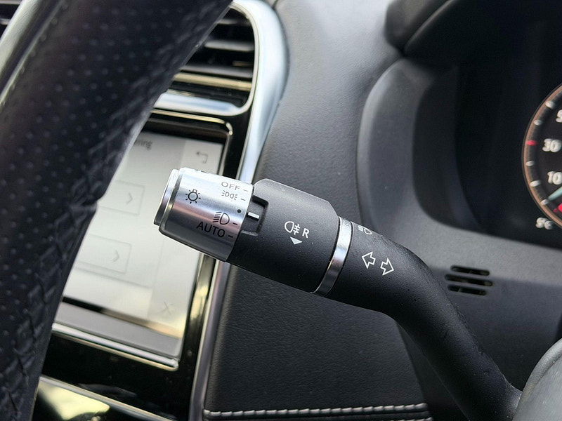 Jaguar XE 2.0 D200 MHEV R-Dynamic HSE Auto Euro 6 (s/s) 4dr 4dr Automatic 2026