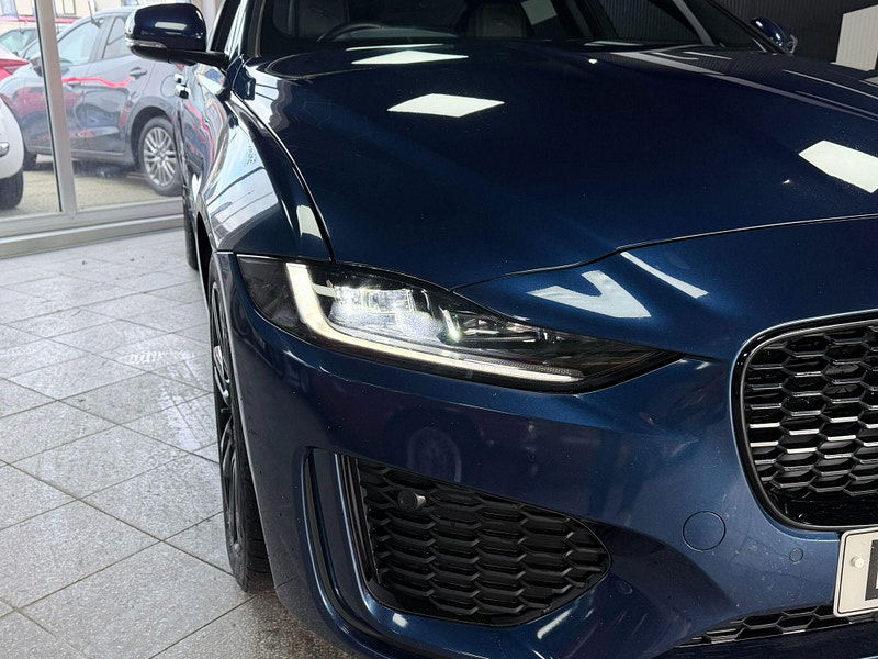 Jaguar XE 2.0 D200 MHEV R-Dynamic HSE Auto Euro 6 (s/s) 4dr 4dr Automatic 2026