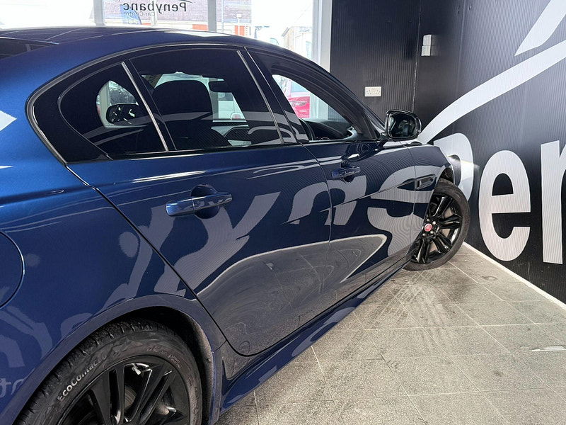 Jaguar XE 2.0 D200 MHEV R-Dynamic HSE Auto Euro 6 (s/s) 4dr 4dr Automatic 2026