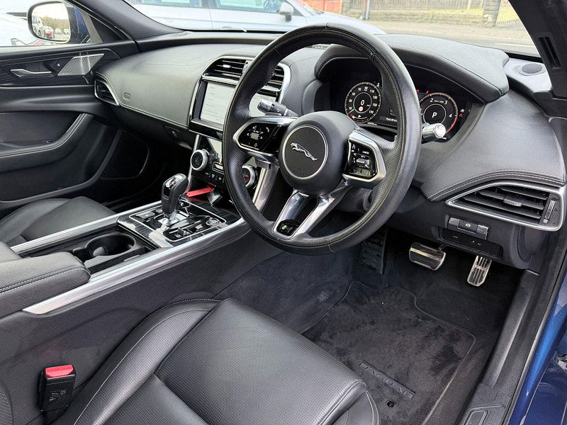 Jaguar XE 2.0 D200 MHEV R-Dynamic HSE Auto Euro 6 (s/s) 4dr 4dr Automatic 2026