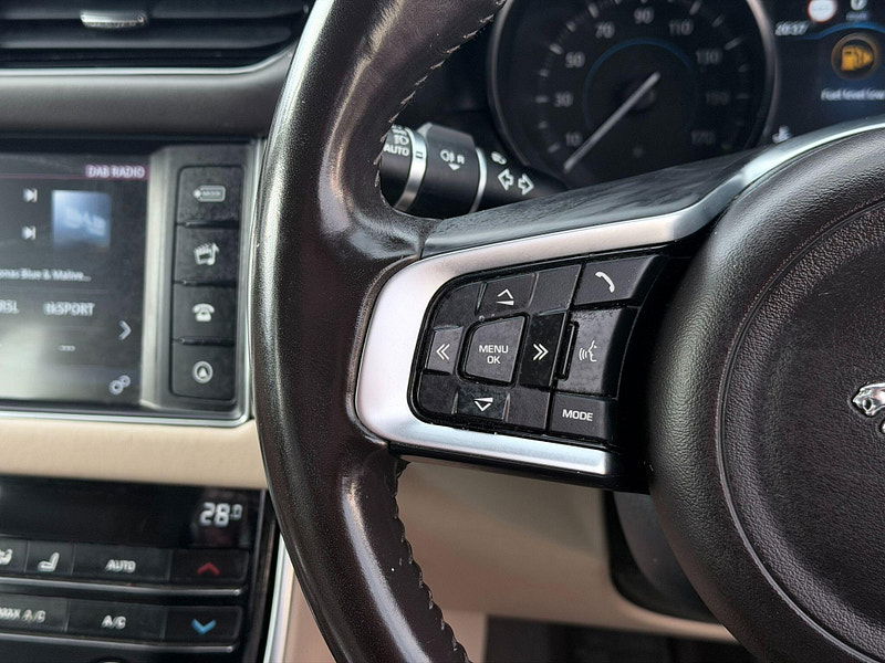 Jaguar XF 2.0d Portfolio Sportbrake Euro 6 (s/s) 5dr 5dr Manual 2026