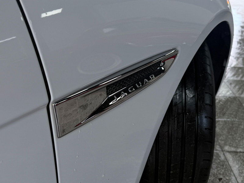 Jaguar XF 2.0d Portfolio Sportbrake Euro 6 (s/s) 5dr 5dr Manual 2026