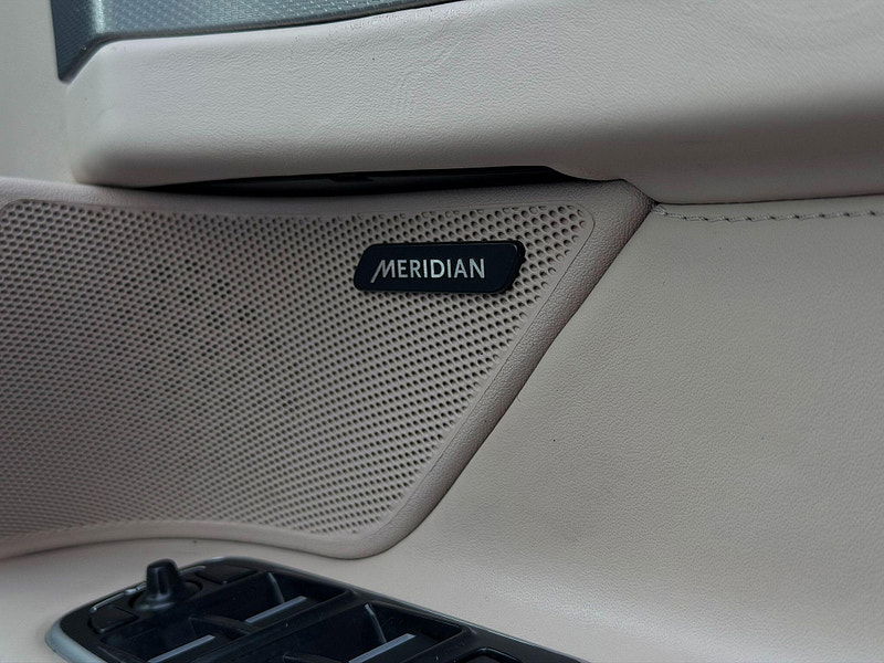 Jaguar XF 2.0d Portfolio Sportbrake Euro 6 (s/s) 5dr 5dr Manual 2026