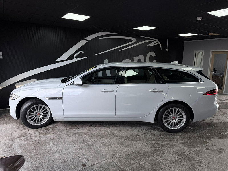 Jaguar XF 2.0d Portfolio Sportbrake Euro 6 (s/s) 5dr 5dr Manual 2026