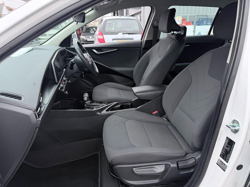 Kia Niro 1.6h GDi 2 DCT Euro 6 (s/s) 5dr 5dr Automatic 2026